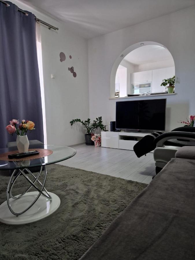 Pfeifer's Apartman Appartement *